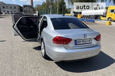 Седан Volkswagen Passat 2013 в Житомирі