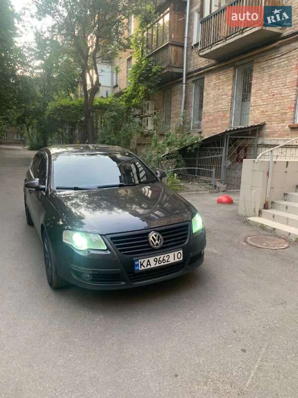 Volkswagen Passat 2005