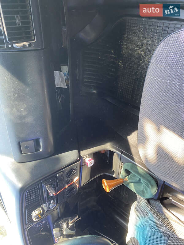 Седан Volkswagen Passat 1988 в Ужгороде фото 27 Седан Volkswagen Passat 1988 в Ужгороде