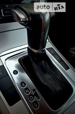 Универсал Volkswagen Passat 2010 в Одессе