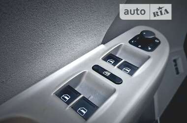 Универсал Volkswagen Passat 2010 в Одессе