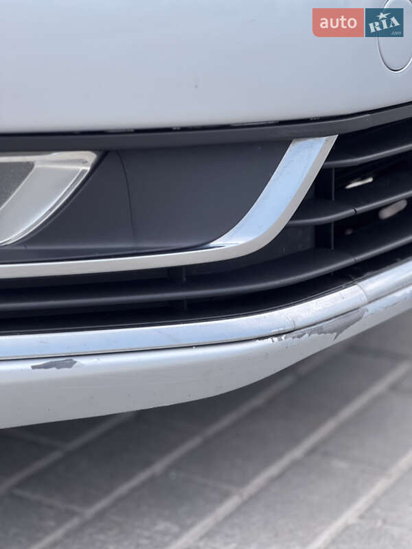 Универсал Volkswagen Passat 2014 в Львове