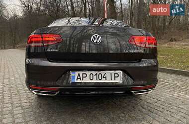 Седан Volkswagen Passat 2017 в Каневе