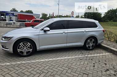 Універсал Volkswagen Passat 2014 в Мукачевому