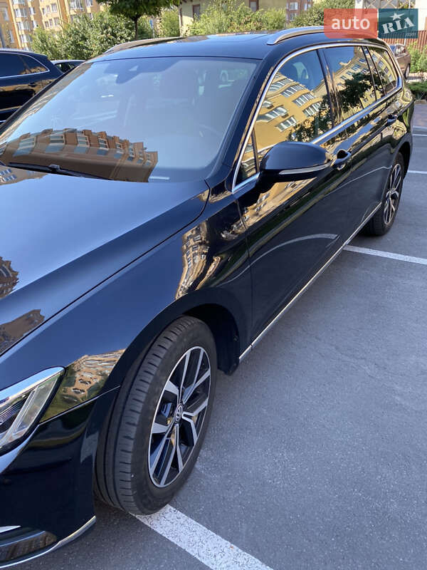 Універсал Volkswagen Passat 2017 в Києві