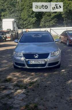 Універсал Volkswagen Passat 2008 в Жидачові