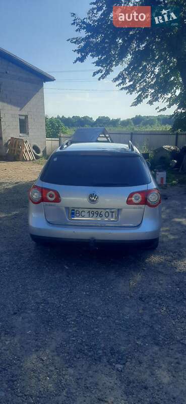 Универсал Volkswagen Passat 2008 в Жидачове