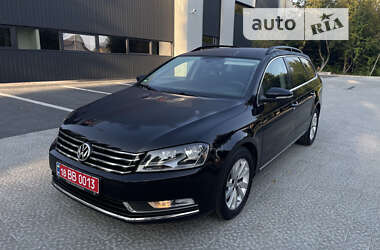 Универсал Volkswagen Passat 2014 в Ровно