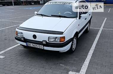 Седан Volkswagen Passat 1989 в Доманевке