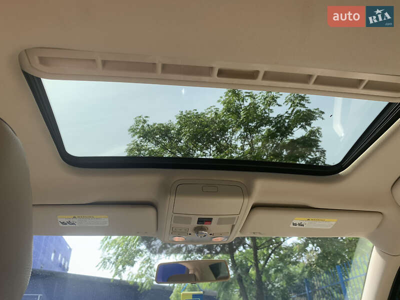 Седан Volkswagen Passat 2016 в Ужгороде