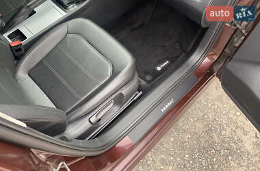 Седан Volkswagen Passat 2012 в 