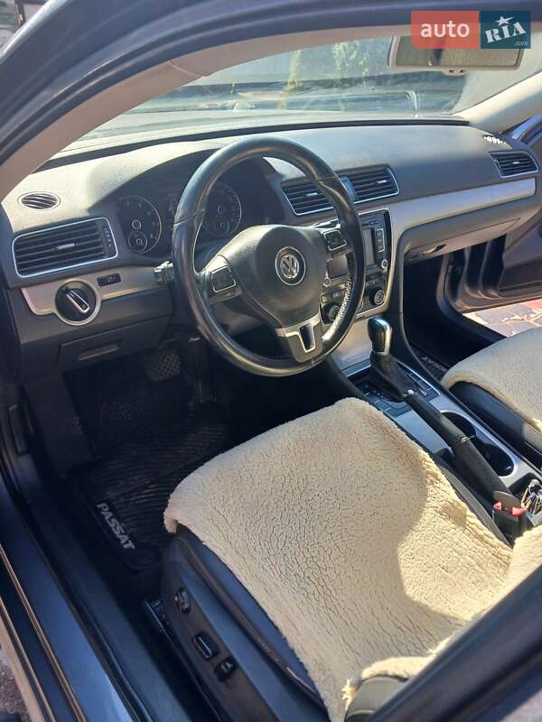 Седан Volkswagen Passat 2014 в Жашкове