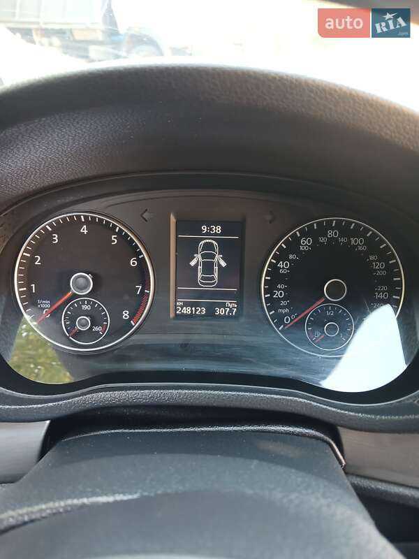 Седан Volkswagen Passat 2014 в Жашкове