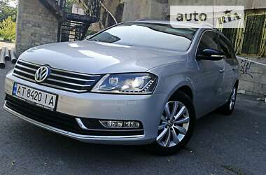 Універсал Volkswagen Passat 2014 в Івано-Франківську