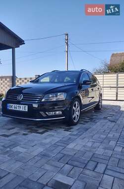 Универсал Volkswagen Passat 2013 в Костополе