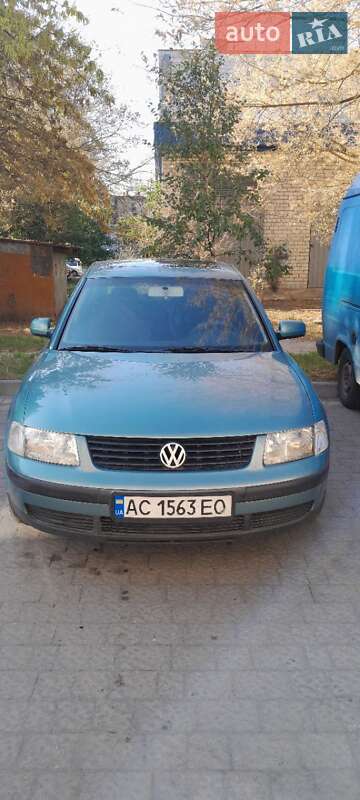 Седан Volkswagen Passat 2000 в Ковеле
