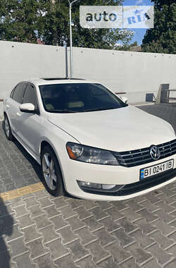 Седан Volkswagen Passat 2013 в Николаеве