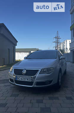 Универсал Volkswagen Passat 2008 в Ивано-Франковске