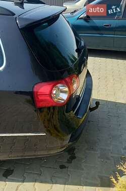 Универсал Volkswagen Passat 2010 в 