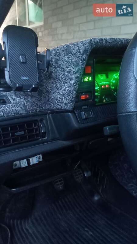 Хэтчбек Volkswagen Passat 1986 в Виноградове