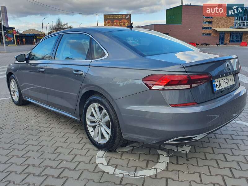 Седан Volkswagen Passat 2020 в Киеве