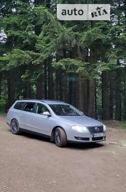 Универсал Volkswagen Passat 2010 в Киеве