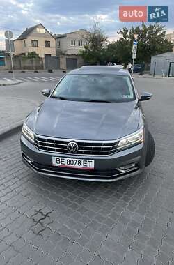 Седан Volkswagen Passat 2015 в Одесі