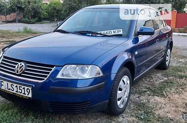 Седан Volkswagen Passat 2001 в Немирові