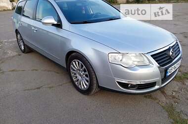 Універсал Volkswagen Passat 2009 в Вінниці