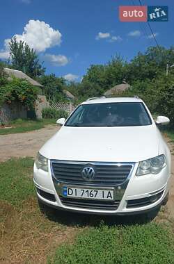 Універсал Volkswagen Passat 2008 в 