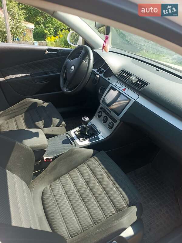 Универсал Volkswagen Passat 2008 в Полтаве