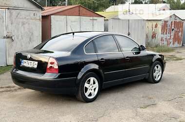 Седан Volkswagen Passat 2004 в Сумах