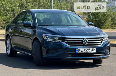 Седан Volkswagen Passat 2021 в Дніпрі