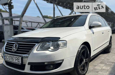 Универсал Volkswagen Passat 2010 в Львове