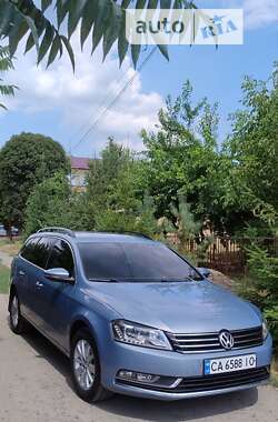 Універсал Volkswagen Passat 2013 в Черкасах