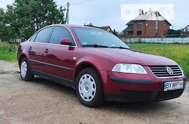 Седан Volkswagen Passat 2002 в Чернигове