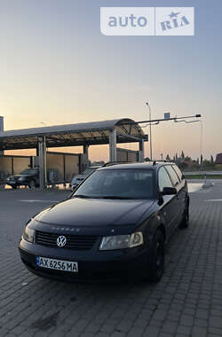 Универсал Volkswagen Passat 1997 в Городке