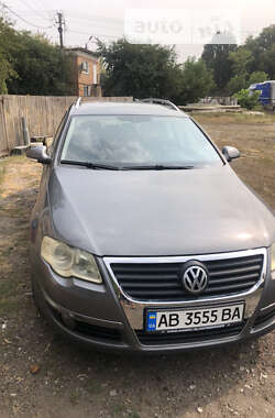 Универсал Volkswagen Passat 2006 в Калиновке