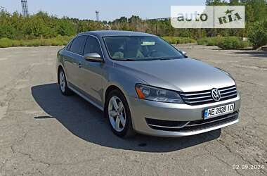 Седан Volkswagen Passat 2012 в Дніпрі