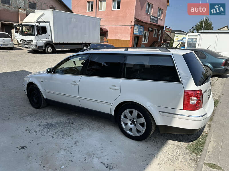 Универсал Volkswagen Passat 2001 в Буске