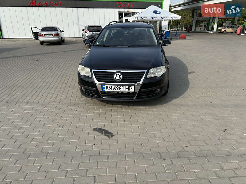 Универсал Volkswagen Passat 2008 в Житомире