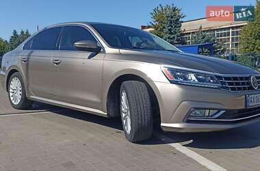 Седан Volkswagen Passat 2016 в Харкові