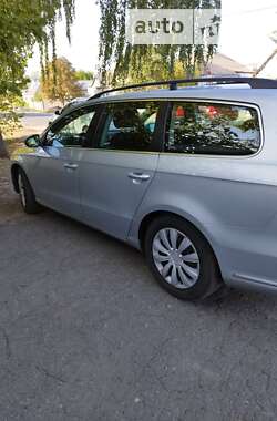 Универсал Volkswagen Passat 2011 в Днепре