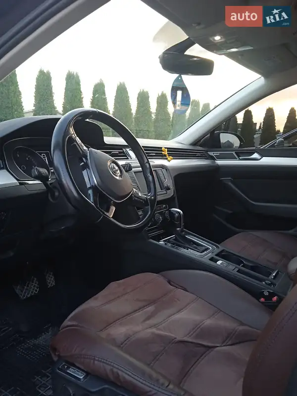 Volkswagen Passat 2017 VIN WVWZZZ3CZHP025899 фото оголошення 10 з 64