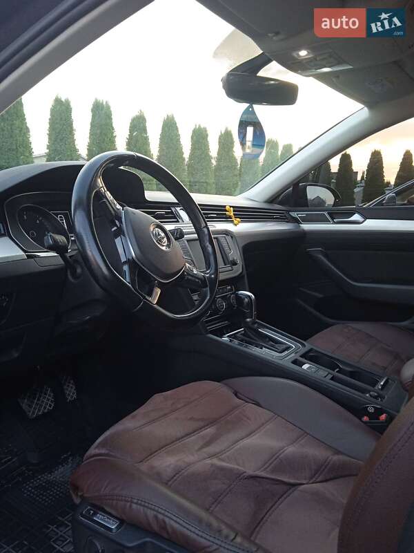 Универсал Volkswagen Passat 2017 в Хмельницком фото 10 Универсал Volkswagen Passat 2017 в Хмельницком