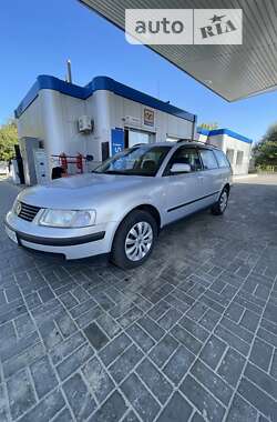 Универсал Volkswagen Passat 2000 в Прилуках