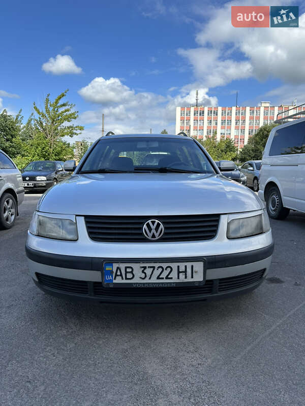 Універсал Volkswagen Passat 2000 в Вінниці