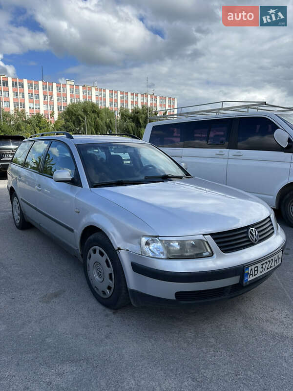 Універсал Volkswagen Passat 2000 в Вінниці