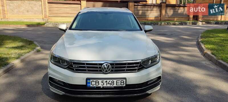 Универсал Volkswagen Passat 2017 в Чернигове