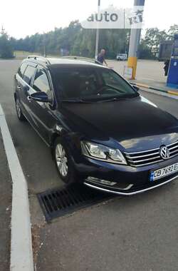 Универсал Volkswagen Passat 2012 в Чернигове